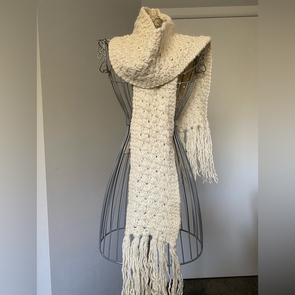 Country Road Accessories - Country Rd wool/alpaca blend scarf